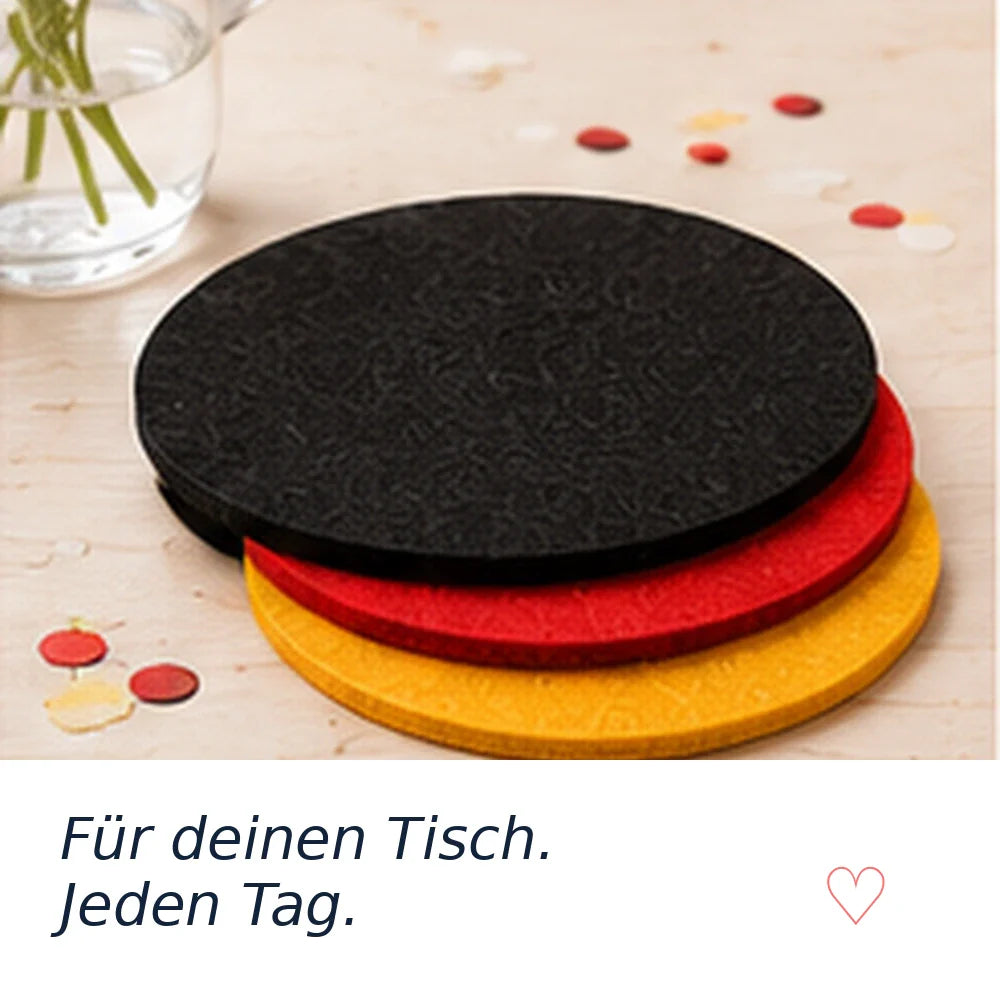 Schön gedeckter Tisch mit farbigen Filzuntersetzern